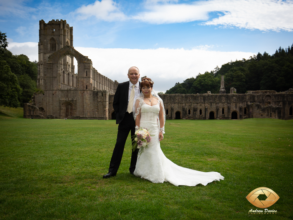 fountains abbey north yorkshire wedding photographer photos 