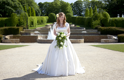 the alnwick garden northumberland wedding photo