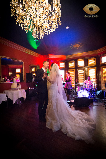 cleveland tontine wedding photographer first dance shot