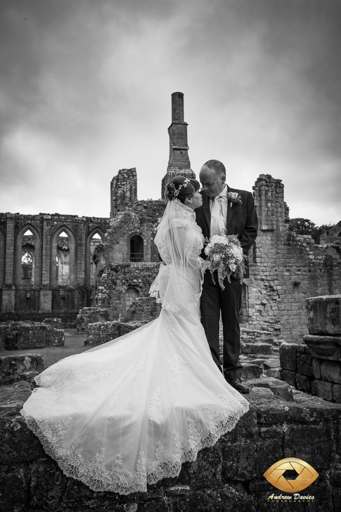 fountains abbey north yorkshire wedding photographer photos 