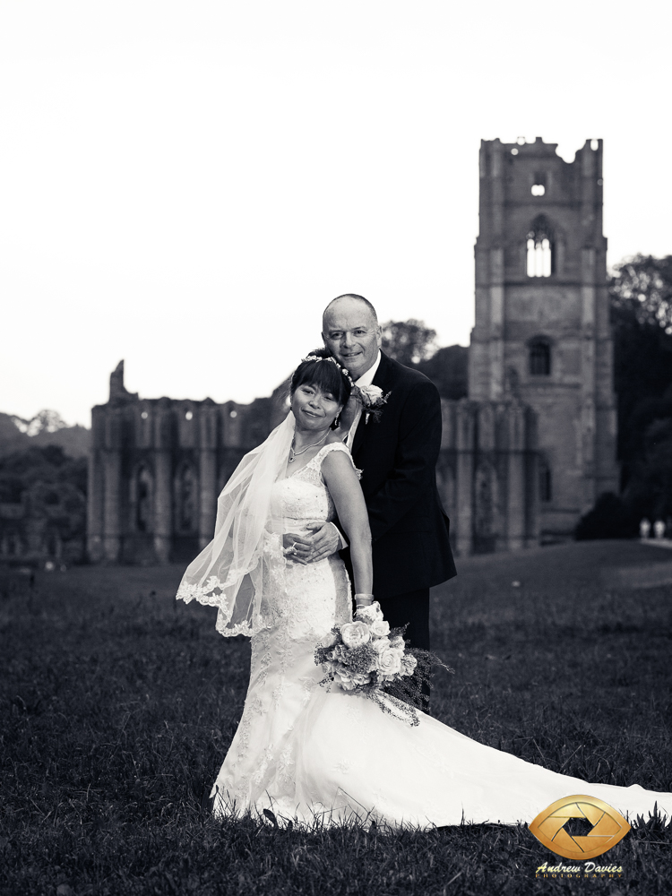 fountains abbey north yorkshire wedding photographer photos 