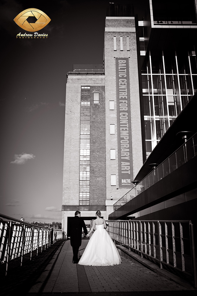 quayside newcastle gateshead wedding photographer photos